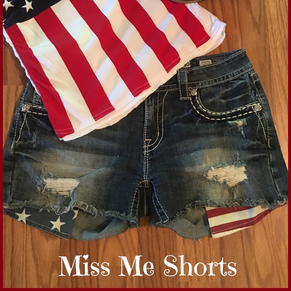 🇺🇸 MISS ME Cut-off Shorts 🇺🇸